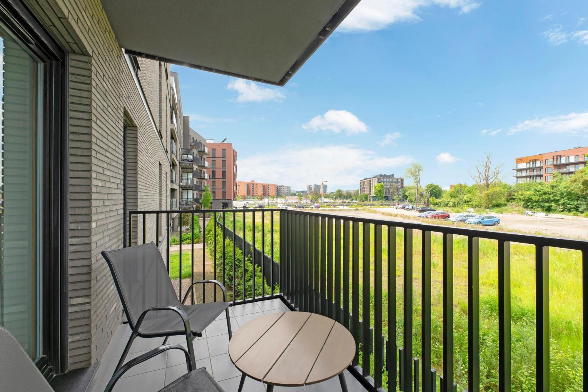 Nadmotlawie Riverside - Parking, Sauna & Gym By Downtown Apartments グダニスク 部屋 写真
